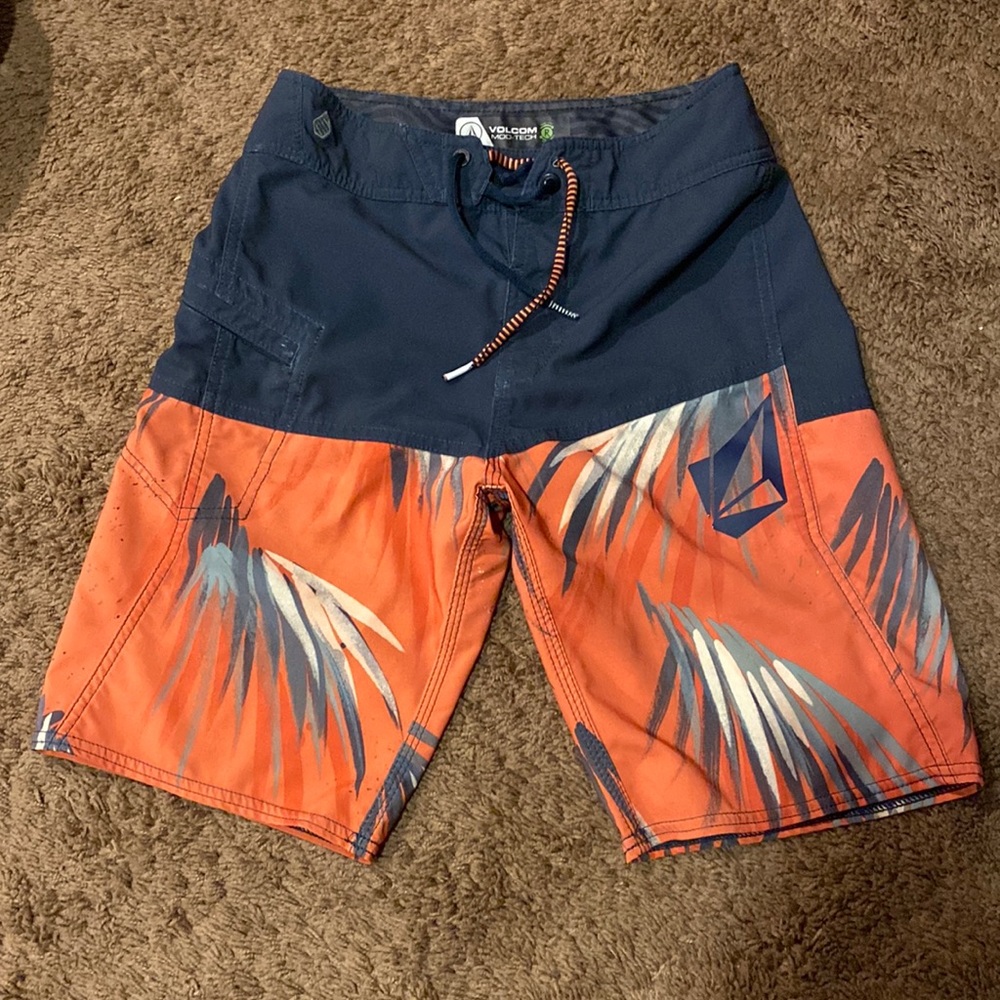 Volcom board shorts